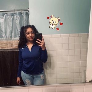 Meet your Posher, Janea